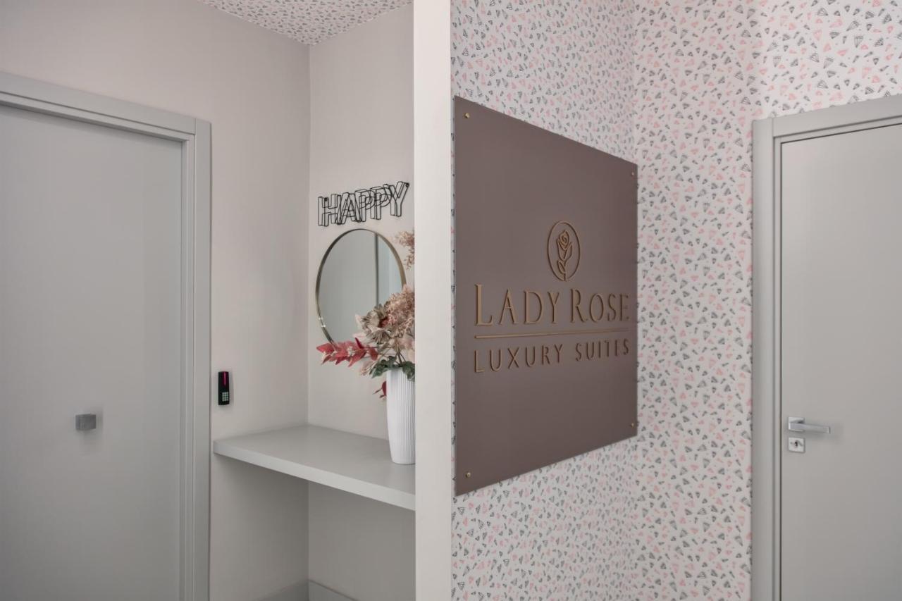 מלון נאפולי Lady Rose מראה חיצוני תמונה